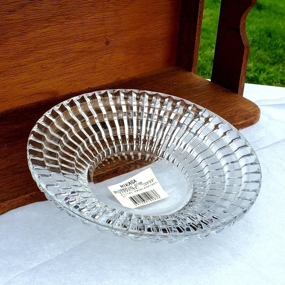 Mikasa Crystal Shimmering Star 7 in Pillar Candle Holder - Picture 2 of 11